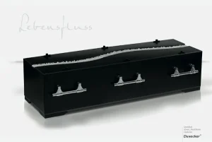 Schwarzer Sarg mit silbernem Zierband und silbernen Griffen, Serie Lebensfluss
